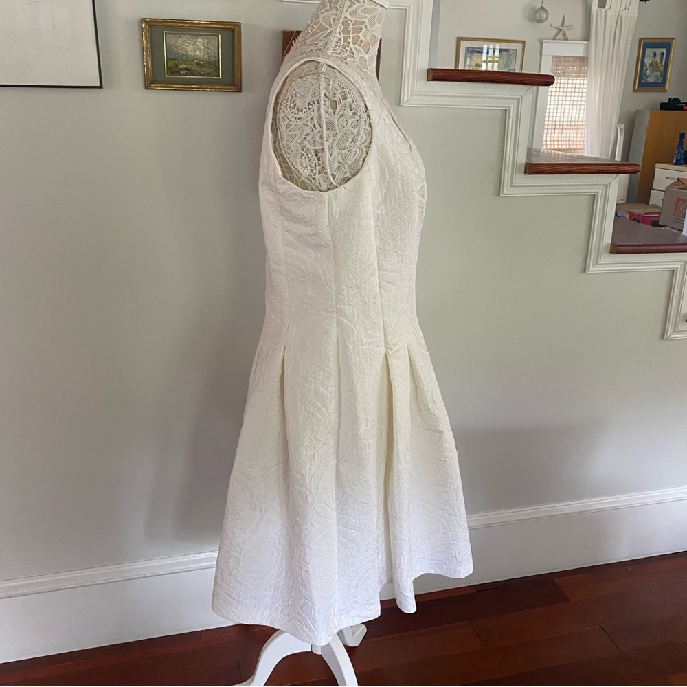 LAUREN RALPH LAUREN White Jacquard Vneck & back Dress Sz 16 - Picture 4 of 6